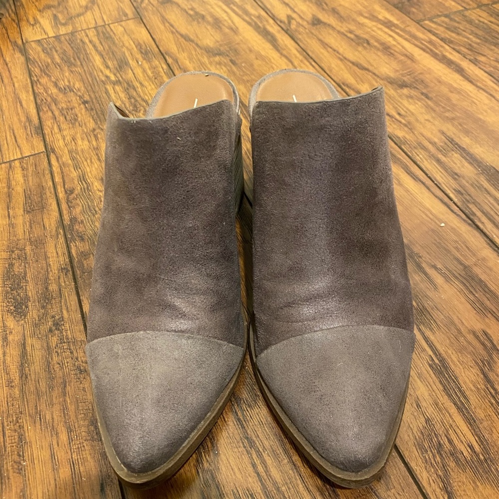 Report mule booties size 6.5